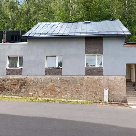 Apartman Nejdek